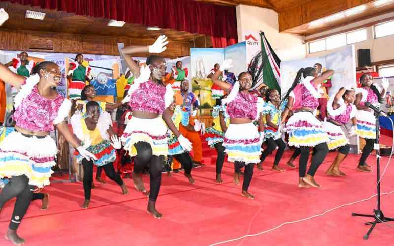 Drama festivals wrap up with powerful acts, social reflections